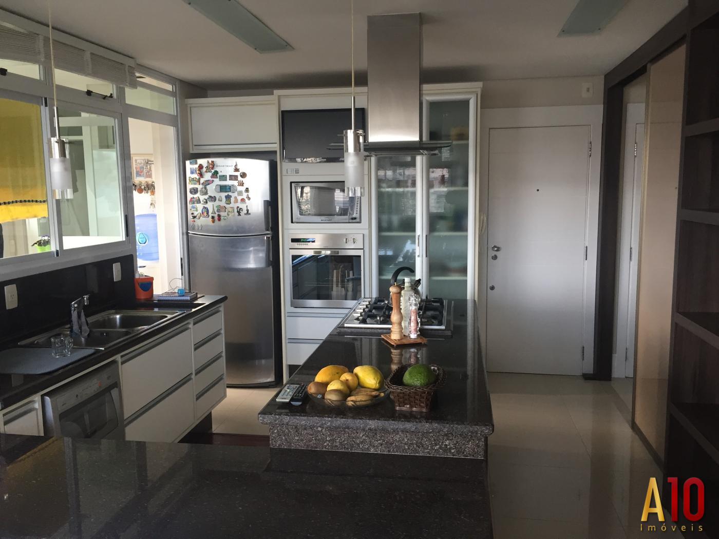 Apartamento, 3 quartos, 252 m² - Foto 18